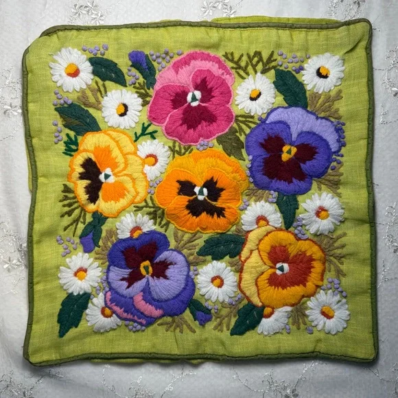 vintage 70s green floral bohemian brown eclectic embroidered pillow cover 14x14 - Picture 1 of 4